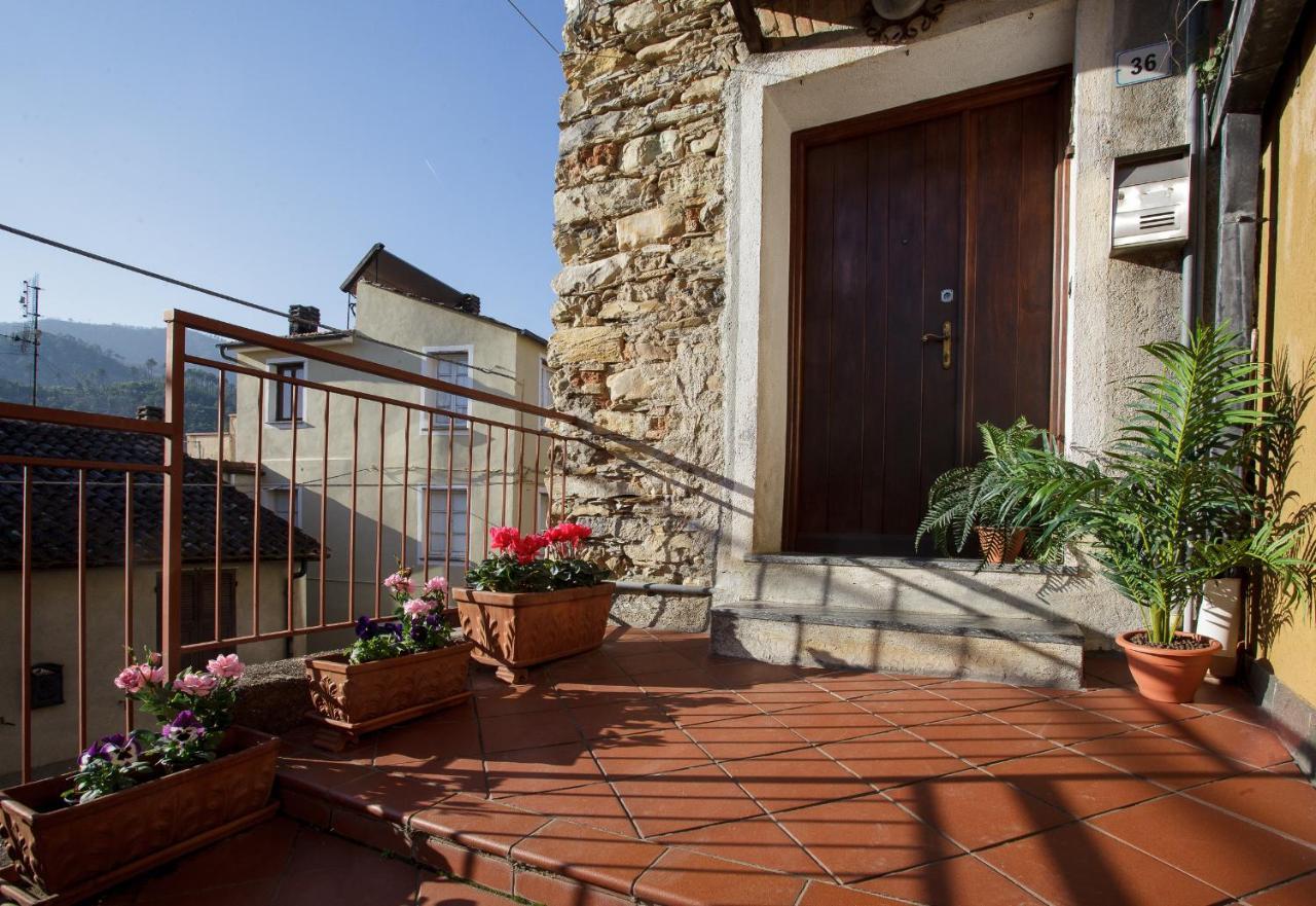 הוילה Tipica Casa Ligure In Pietra - Garlenda Centro - Typical Ligurian Stone House מראה חיצוני תמונה